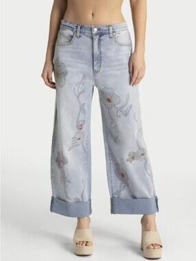 New Jessica Simpson Wide Leg Boyfriend Jeans With Embroidered Flowers.Size 10